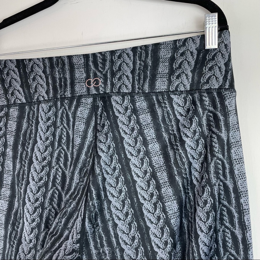 Calia by Carrie Underwood Chain Link Print Leggings Black Grey - Picture 11 of 11